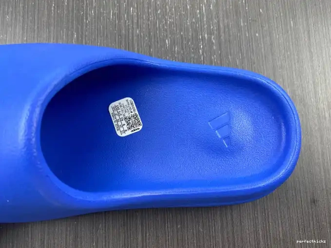 ID4133 Yeezy Azure Adidas Slide 0505